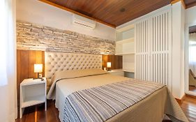 Vila Suzana Parque Hotel